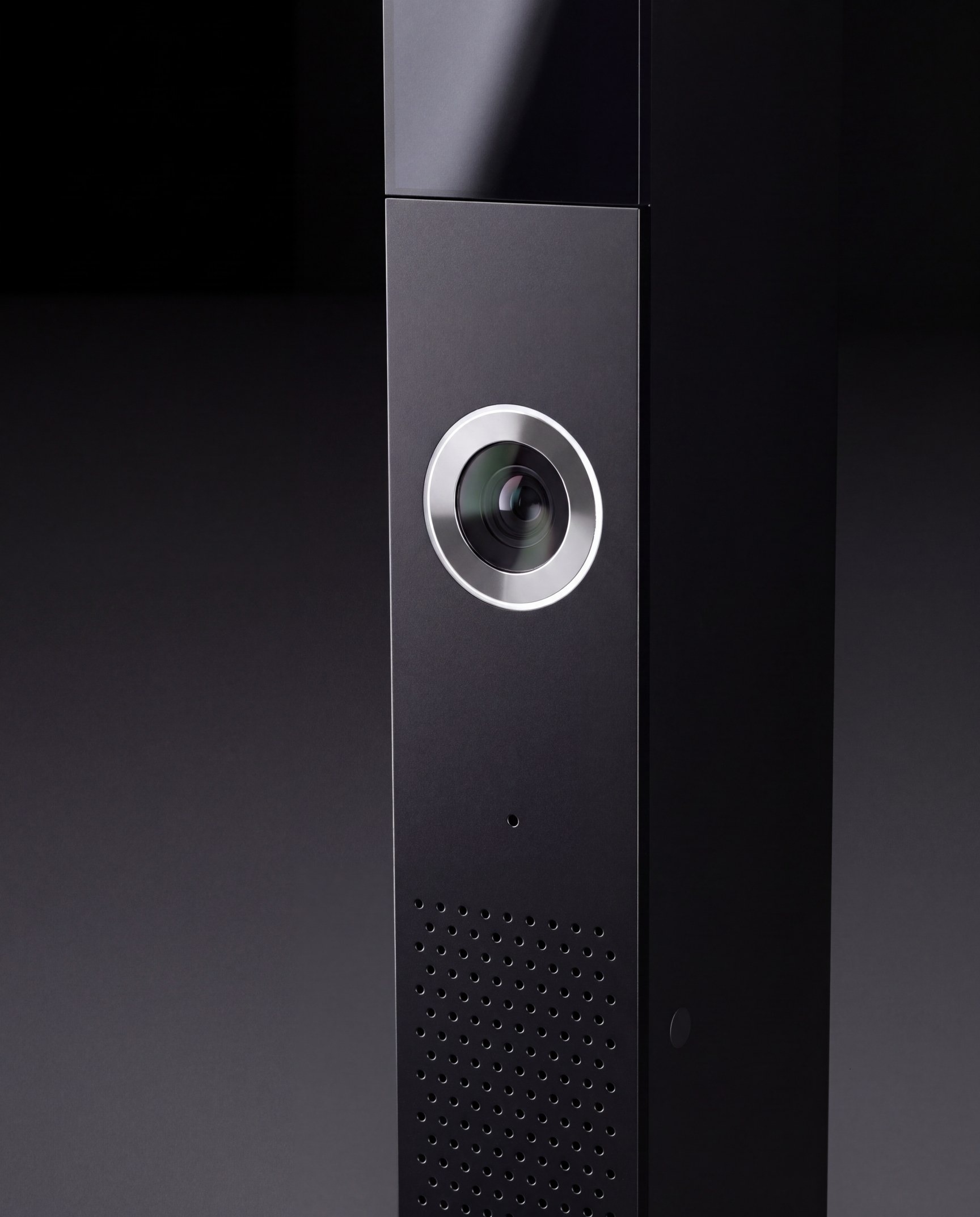 Colonna d'accesso DALTU con l'anello touch e il videocitofono